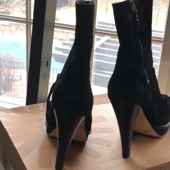 Ugg Australia Bianca Suede Boot S 7.5 - Picture 3 of 4